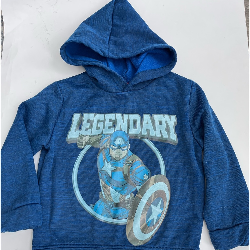 Marvel Advengers hooded sweatshirt size 4
